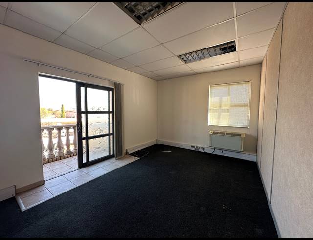 65M² OFFICE TO LET IN HIGHVELD TECHNOPARK